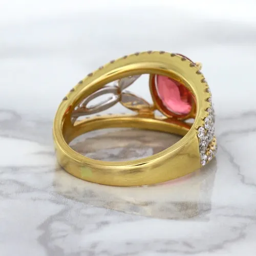 2.31ct Oval Spinel Ring with Diamond Accents in 18K Rose Gold
