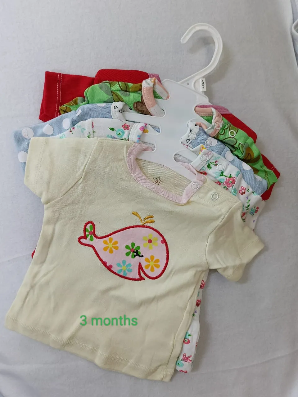 5 - Baby T-shirt Set : 3 Months
