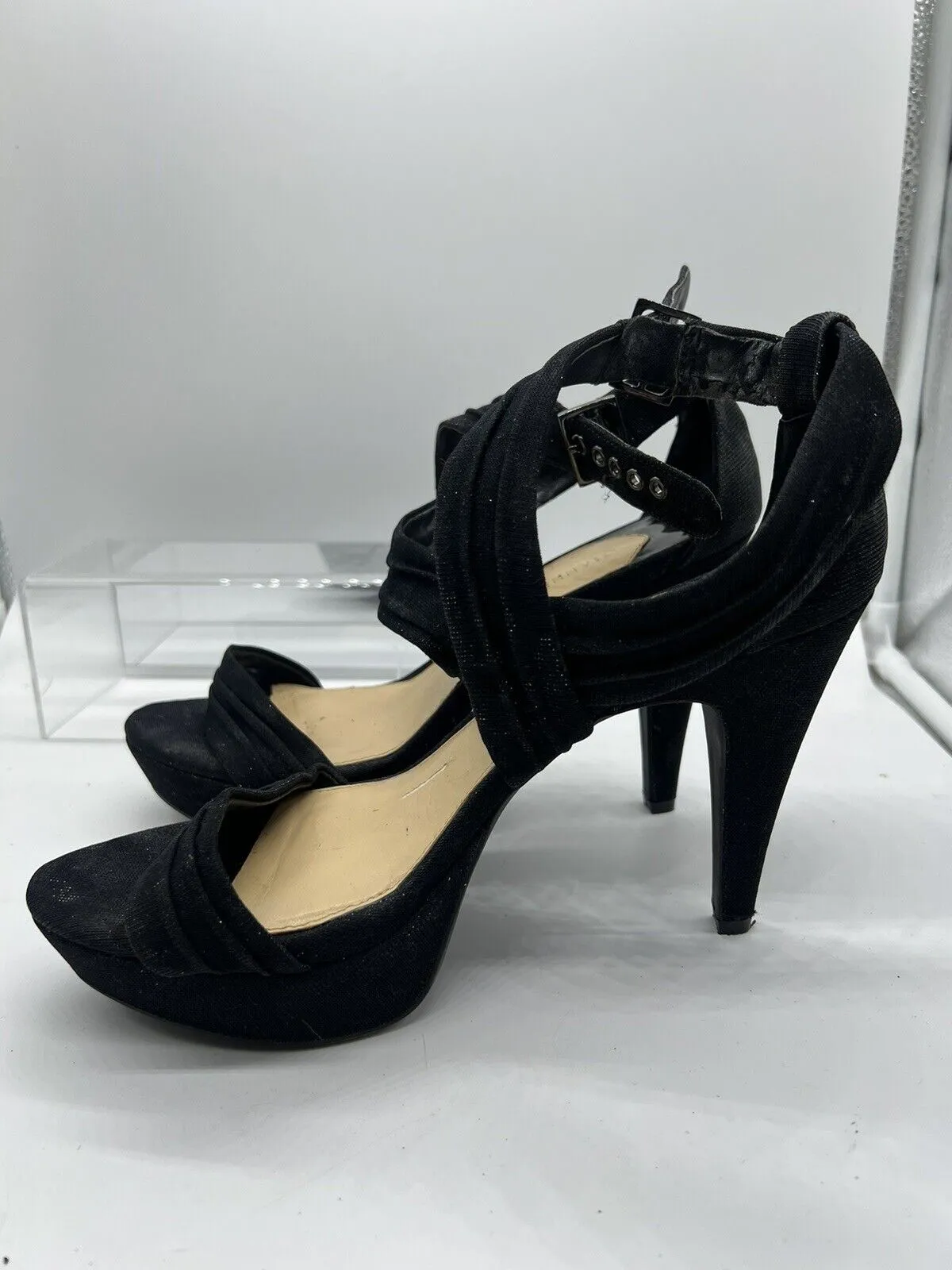9.5 Gianni Bini Black Glittery Strap Sandal 4” High Heel Open Toe Platform Sling