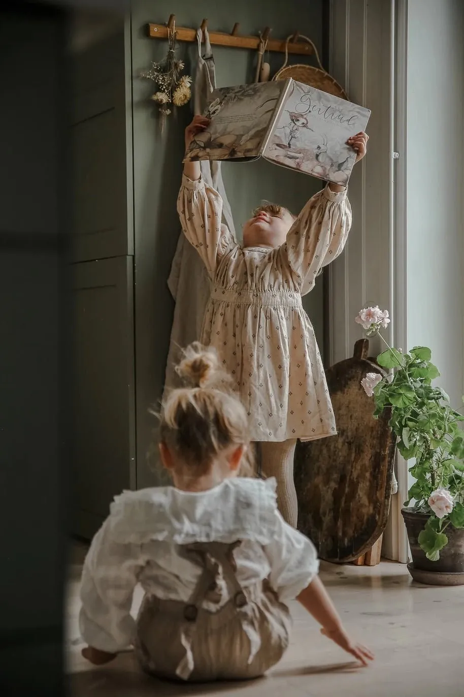 Gertrud - The Little Seamstress by Mrs Mighetto