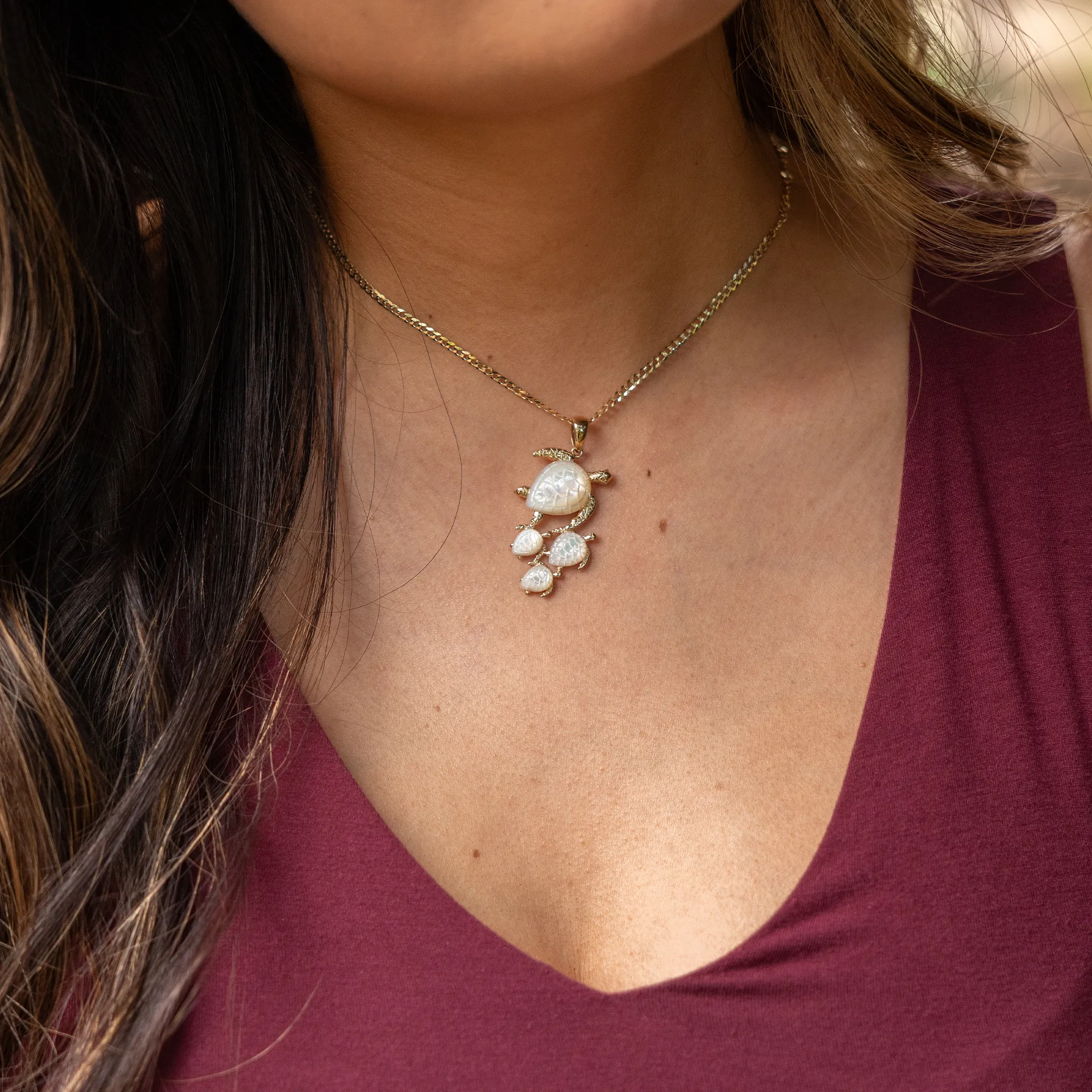 Honu Mother of Pearl Pendant in Gold - 37mm