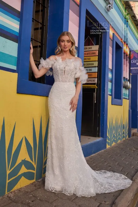 L'amour Size 14 LA24250 Madeline Ivory/Ivory Gown