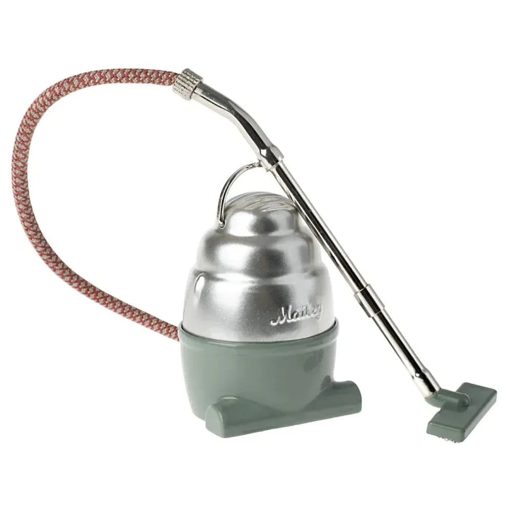 maileg vacuum cleaner, mouse