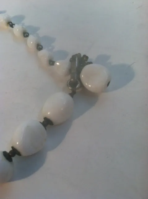 MIRIAM HASKELL White Stone Bead Necklace