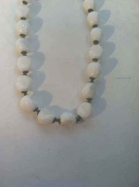 MIRIAM HASKELL White Stone Bead Necklace