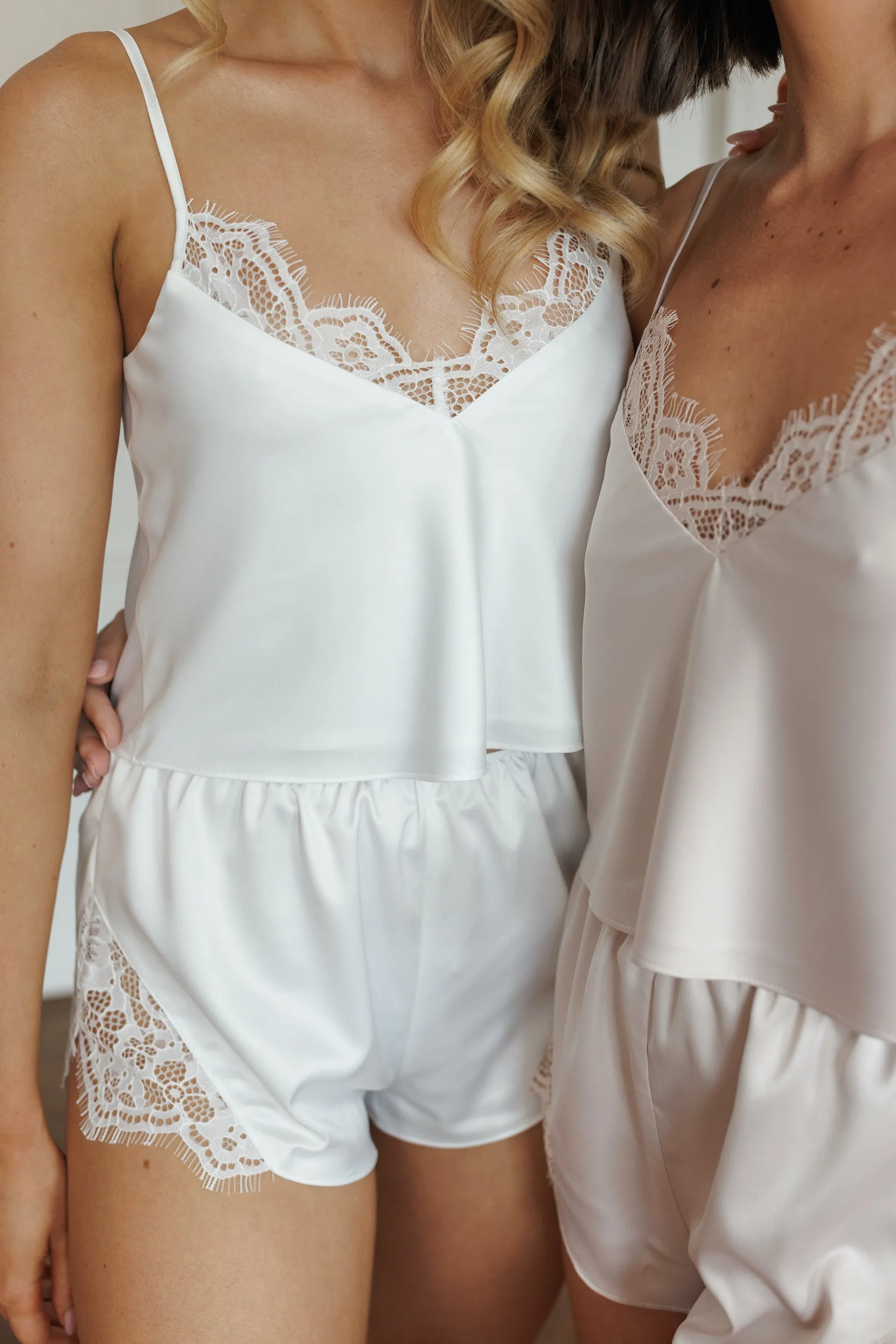 Poppy Lace Trim Cami Set White