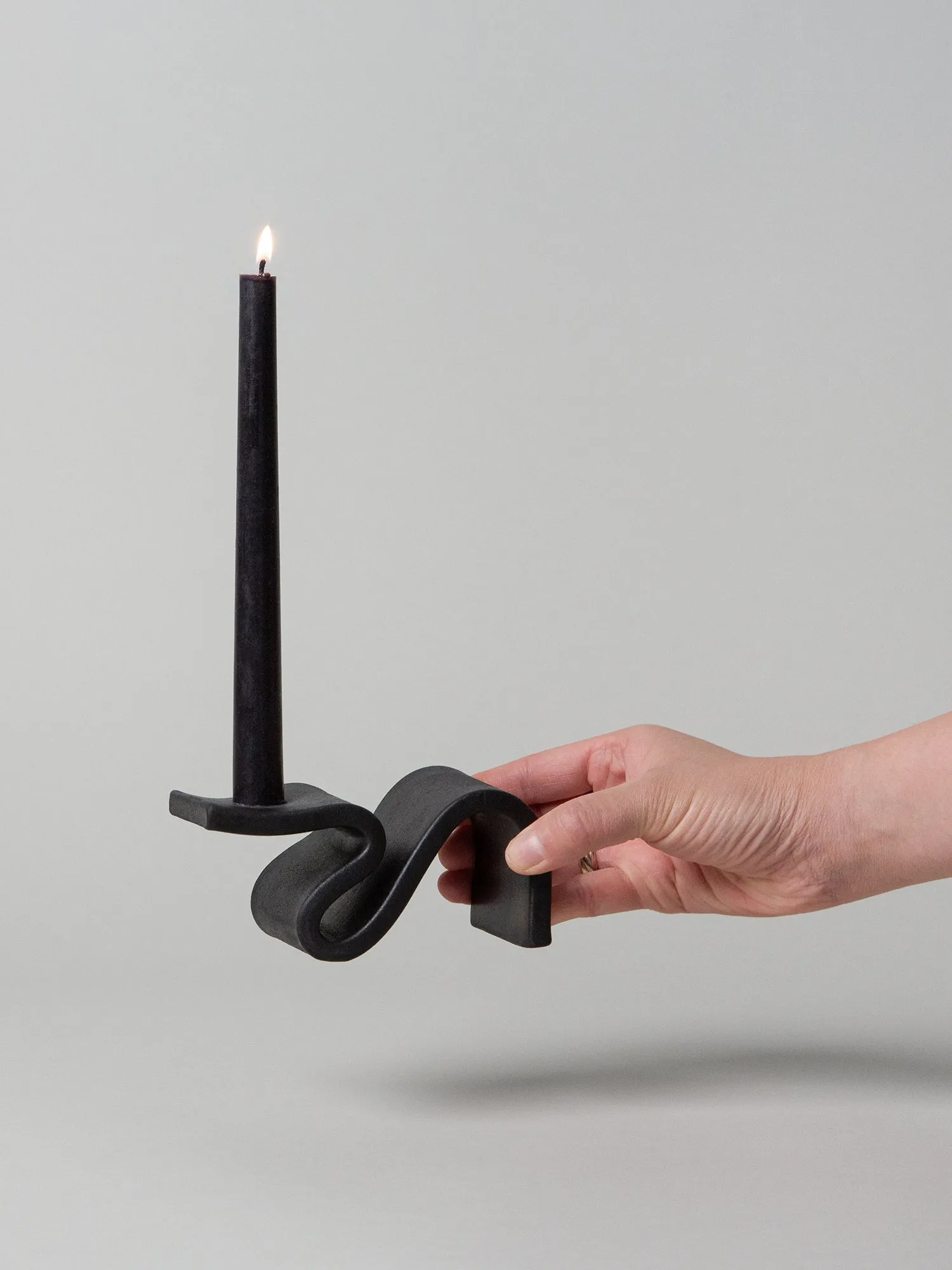 Wei Candlestick, Black
