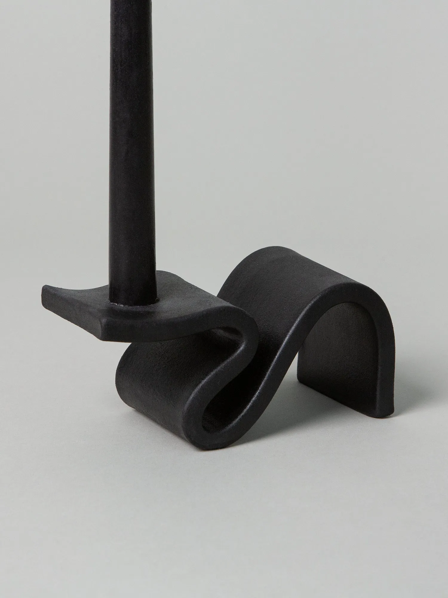 Wei Candlestick, Black