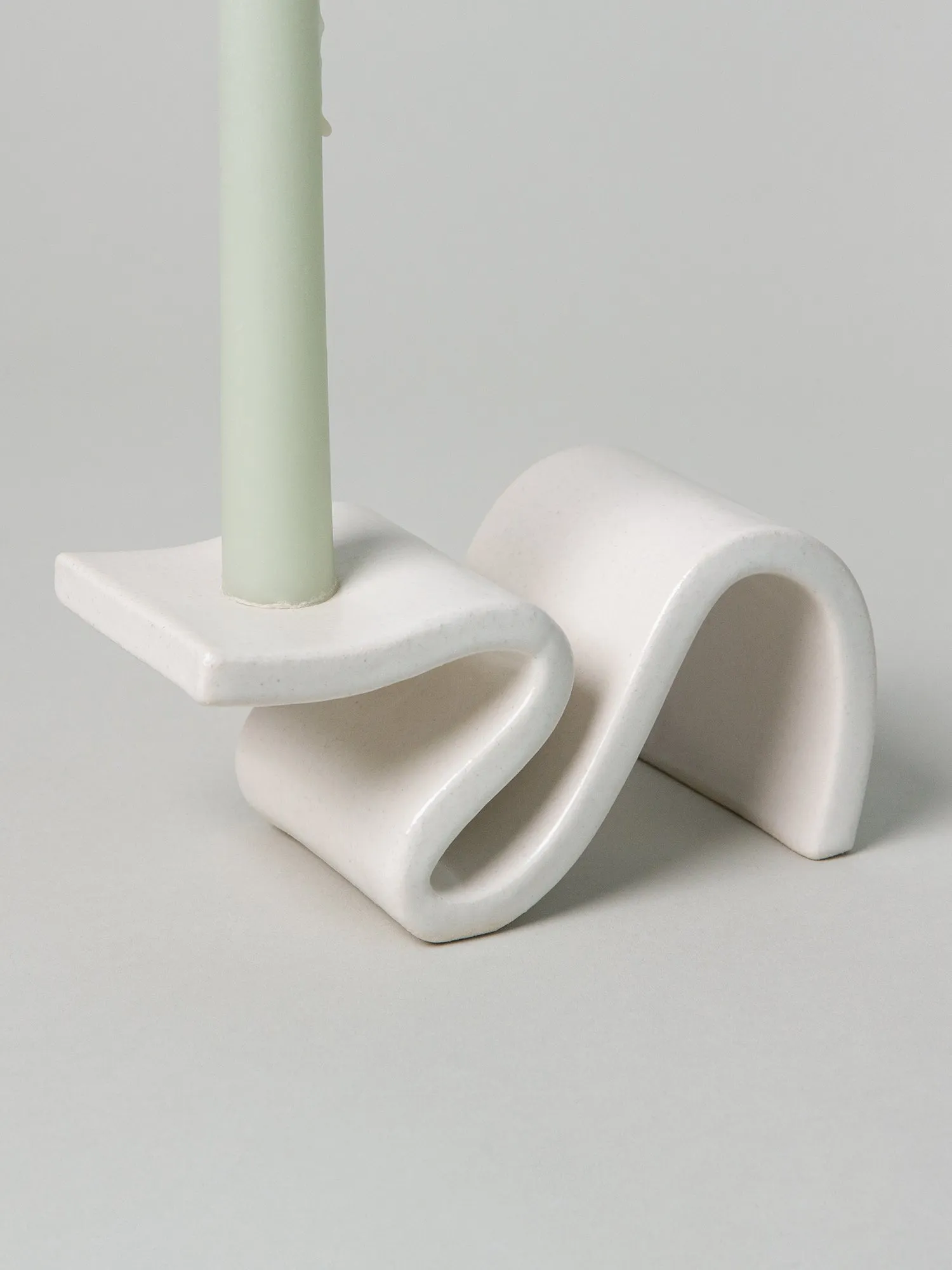 Wei Candlestick, Cream